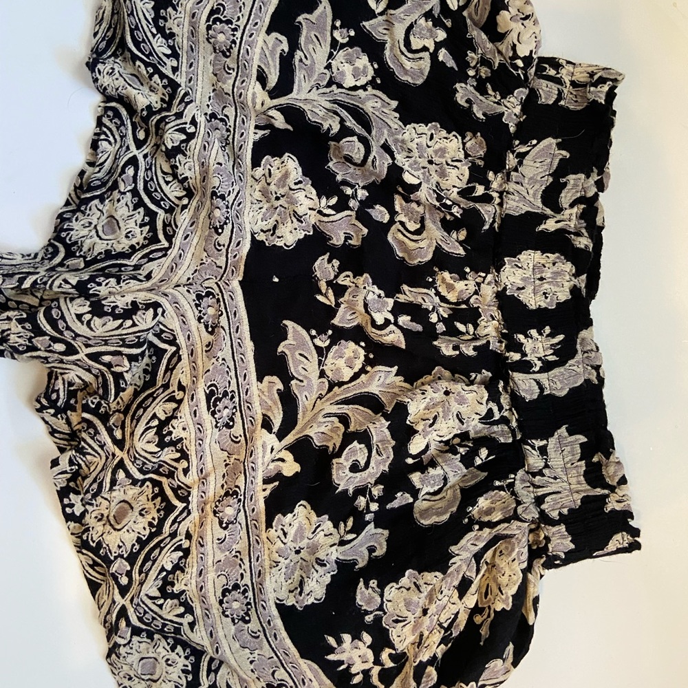 Angie flowy shorts